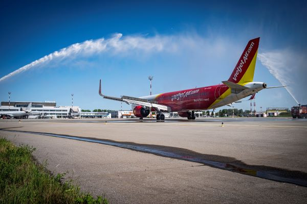 Vietjet khai trương các chuyến bay đầu tiên từ Vladivostok và Khabarovsk đến Nha Trang
