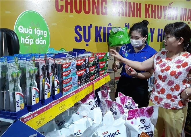 Chương trình khuyến mại tập trung thành phố Hà Nội sẽ tạo không khí mua sắm sôi động trên toàn thành phố Chương trình khuyến mại tập trung thành phố Hà Nội sẽ tạo không khí mua sắm sôi động trên toàn thành phố