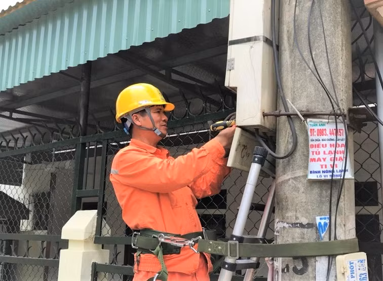 Giá điện có thể được điều chỉnh 3 tháng 1 lần