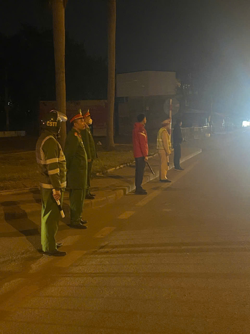 Tổ công tác Y24-141H tuần tra kiểm soát địa bàn huyện Gia Lâm