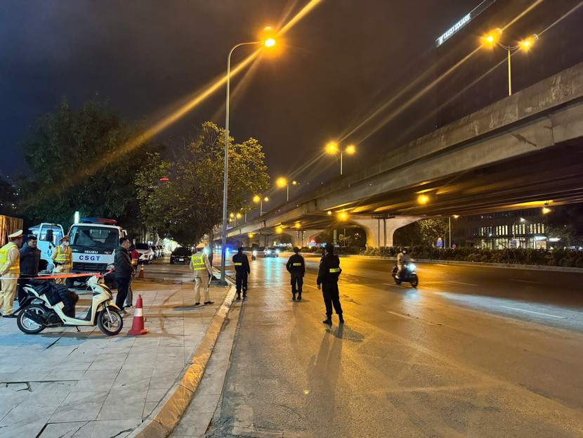 Gác cho dân vui chơi...