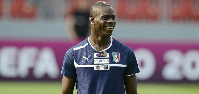 Balotelli cần phải tỏa sáng Balotelli cần phải tỏa sáng