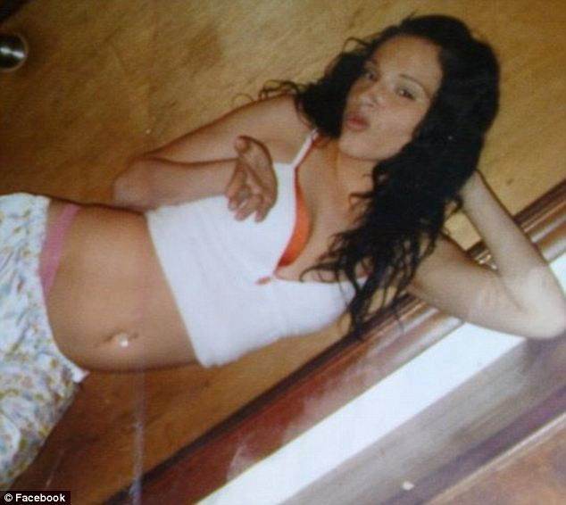 Dã man mẹ hành hạ con 10 tháng tuổi ảnh 5