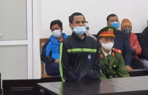 Phạm Văn Sinh tại phiên tòa trả hồ sơ điều tra bổ sung.