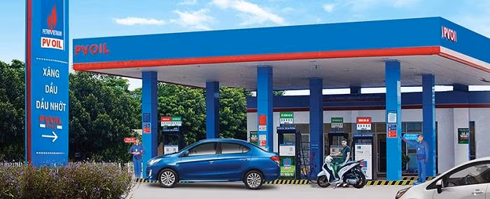 PVOIL là doanh nghiệp bán lẻ xăng - dầu lớn trong cả nước.