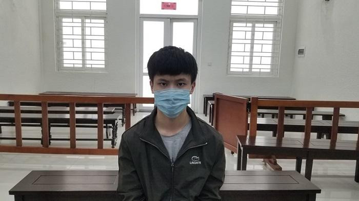 Bị cáo Trung tại phiên tòa.