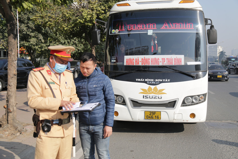 Những xe khách vi phạm đều có bằng chứng cụ thể, không có lý do để chối cãi Những xe khách vi phạm đều có bằng chứng cụ thể, không có lý do để chối cãi
