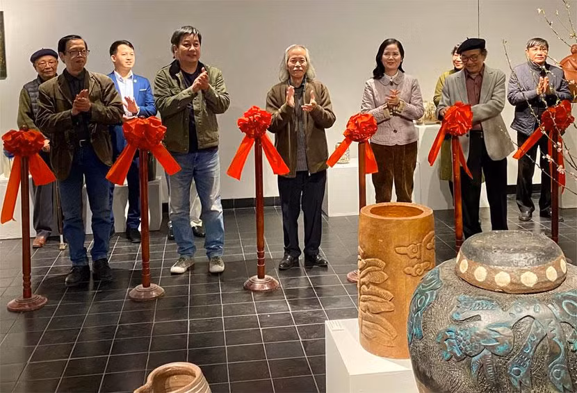 CLB Gốm thuộc Hội Mỹ thuật Việt Nam ra mắt