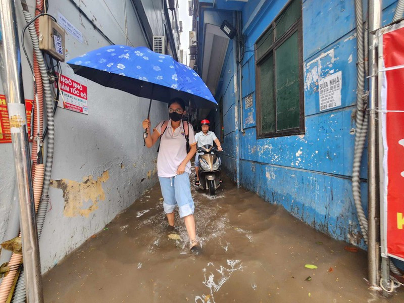 Các bệnh về da tăng mạnh trong mùa ngập lụt