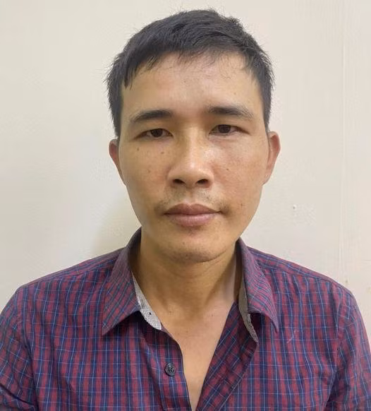 Bùi Ngọc Tuân đã có 1 tiền án tội tàng trữ trái phép chất ma túy Bùi Ngọc Tuân đã có 1 tiền án tội tàng trữ trái phép chất ma túy