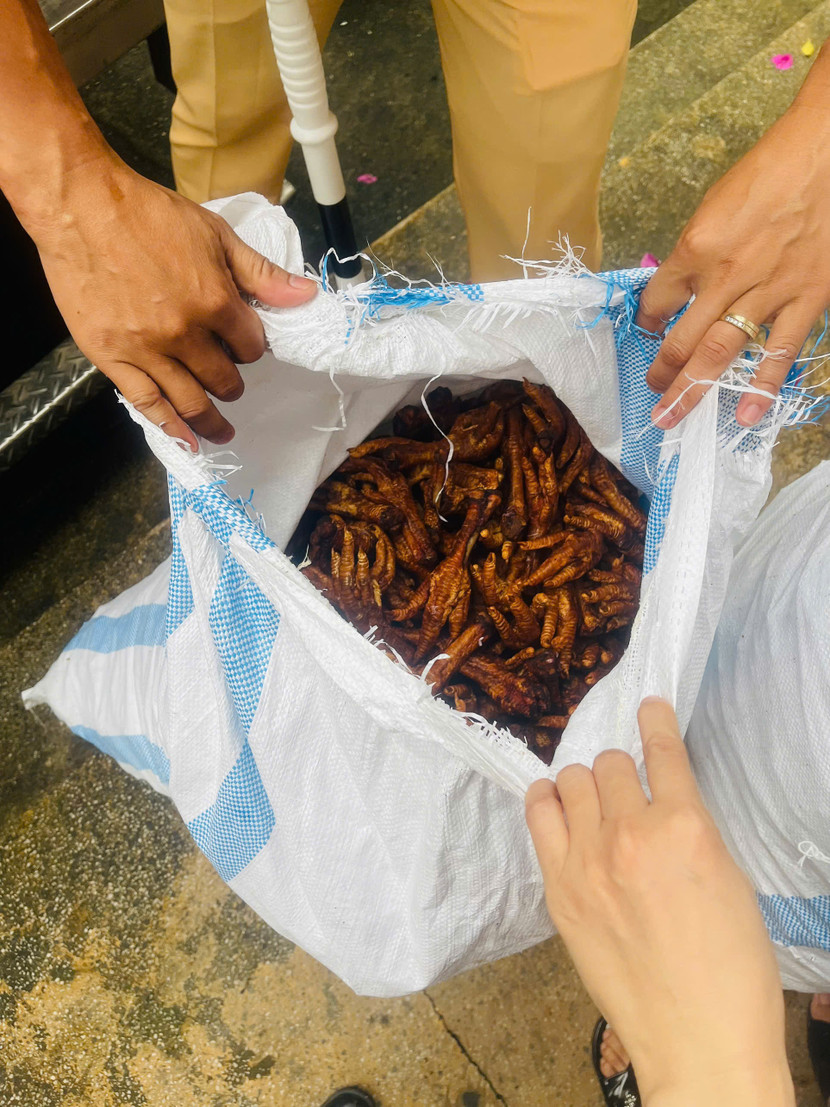 Chân gà đã được làm chín...