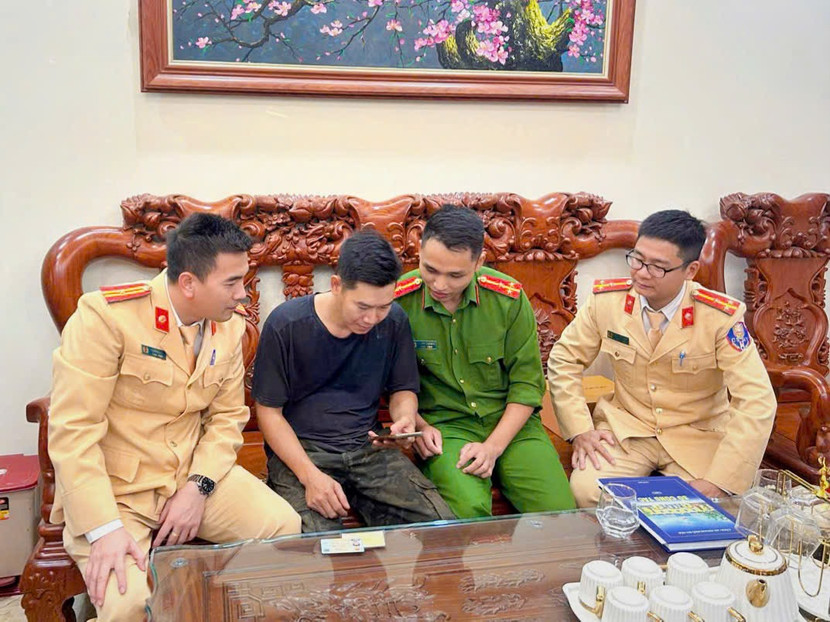 Người dân tích cực hưởng ứng, khai báo dữ liệu GPLX và phương tiện.