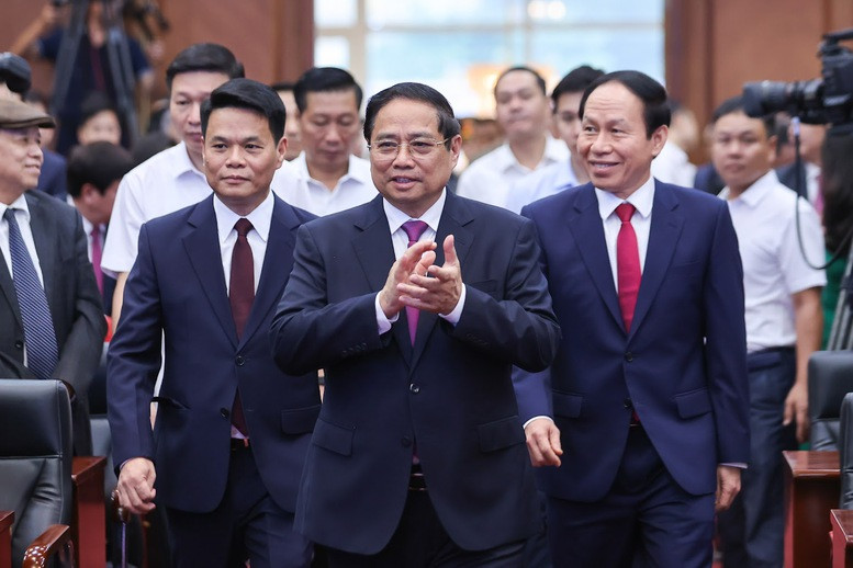 Thủ tướng Phạm Minh Chính dự lễ công bố các quyết định tại TP Hải Phòng (Ảnh: VGP) Thủ tướng Phạm Minh Chính dự lễ công bố các quyết định tại TP Hải Phòng (Ảnh: VGP)