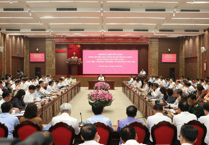 Toàn cảnh buổi làm việc