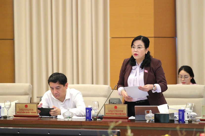 Chủ nhiệm Ủy ban Công tác đại biểu Nguyễn Thanh Hải báo cáo tại phiên họp Chủ nhiệm Ủy ban Công tác đại biểu Nguyễn Thanh Hải báo cáo tại phiên họp