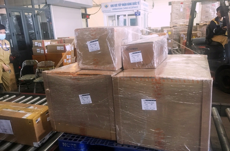 Lô hàng Camera AI View đầu tiên của Bkav xuất khẩu sang Mỹ Lô hàng Camera AI View đầu tiên của Bkav xuất khẩu sang Mỹ