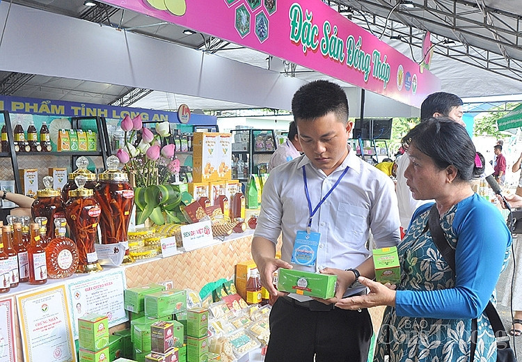 Kết nối để sản phẩm thực phẩm an toàn được tiêu thụ rộng rãi hơn Kết nối để sản phẩm thực phẩm an toàn được tiêu thụ rộng rãi hơn