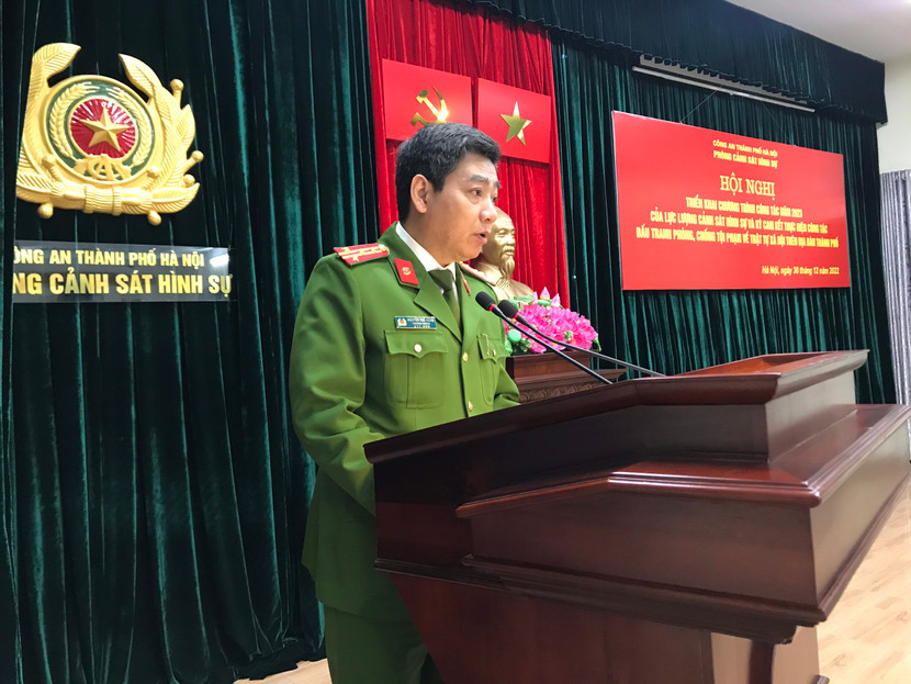 Đại tá Nguyễn Thế Hùng - Trưởng Phòng Cảnh sát hình sự, CATP Hà Nội phát biểu khai mạc hội nghị Đại tá Nguyễn Thế Hùng - Trưởng Phòng Cảnh sát hình sự, CATP Hà Nội phát biểu khai mạc hội nghị