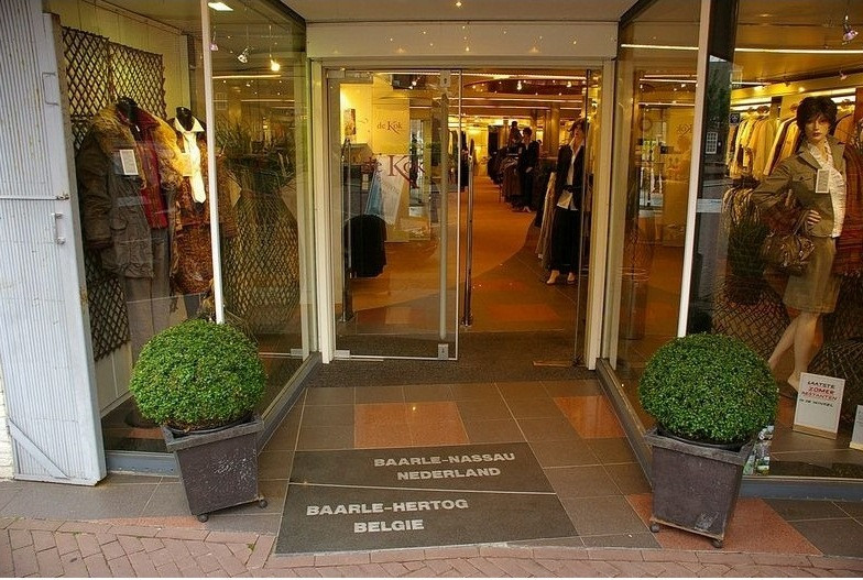 Thị trấn Baarle- ranh giới thú vị giữa Bỉ và Hà Lan ảnh 4