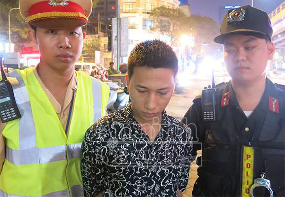 Chạy chốt 141, định phi tang ma túy xuống sông Tô Lịch ảnh 3