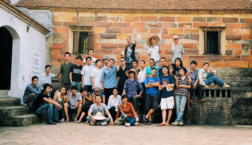 Kỷ niệm chuyến đi vẽ tại chùa Bổ Đà (Bắc Giang) năm 2009.