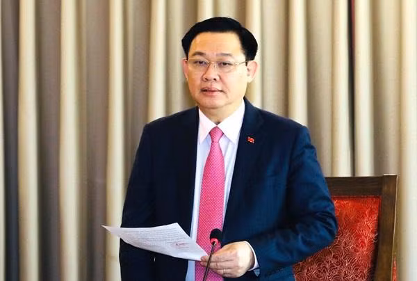 Bí thư Thành ủy Vương Đình Huệ phát biểu tại phiên họp của Ban Chỉ đạo Bí thư Thành ủy Vương Đình Huệ phát biểu tại phiên họp của Ban Chỉ đạo