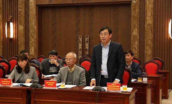 Tổng Cục trưởng Tổng cục Du lịch Nguyễn Trùng Khánh phát biểu tại hội nghị Tổng Cục trưởng Tổng cục Du lịch Nguyễn Trùng Khánh phát biểu tại hội nghị