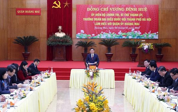 Bí thư Thành ủy Vương Đình Huệ phát biểu tại buổi làm việc