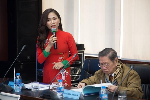 Phó Viện trưởng Viện Nghiên cứu Ứng dụng Công nghệ cao về Y Dược học phát biểu