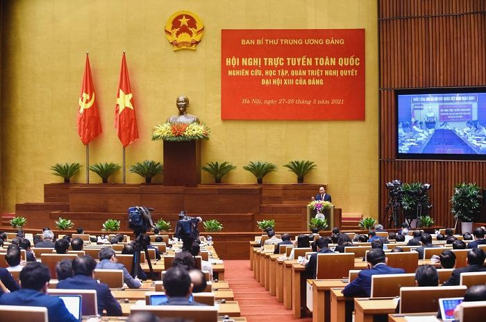 Thủ tướng Nguyễn Xuân Phúc phát biểu tại hội nghị sáng 28-3 Thủ tướng Nguyễn Xuân Phúc phát biểu tại hội nghị sáng 28-3