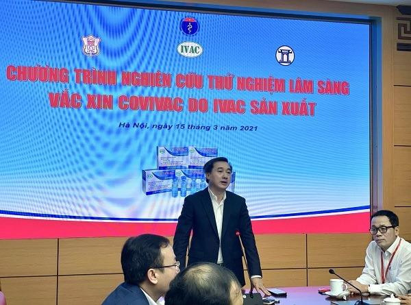 Thứ trưởng Bộ Y tế Trần Văn Thuấn phát biểu tại buổi tiêm thử nghiệm vaccine Covivac Thứ trưởng Bộ Y tế Trần Văn Thuấn phát biểu tại buổi tiêm thử nghiệm vaccine Covivac