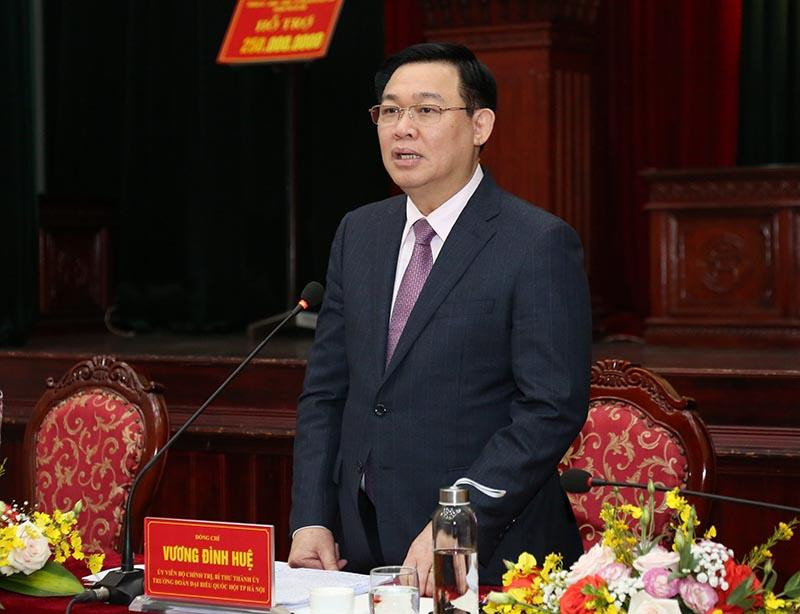 Bí thư Thành ủy Vương Đình Huệ phát biểu tại buổi làm việc với huyện Gia Lầm