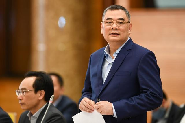 Thiếu tướng Tô Ân Xô trả lời báo chí tại buổi họp báo Chính phủ