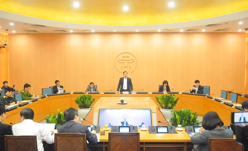 Quang cảnh cuộc họp Ban chỉ đạo phòng chống dịch Covid-19 TP Hà Nội chiều nay