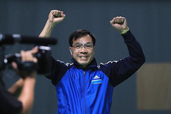 Quán quân Olympic Hoàng Xuân Vinh có cơ hội sang Tokyo tranh tài vào tháng 7 tới