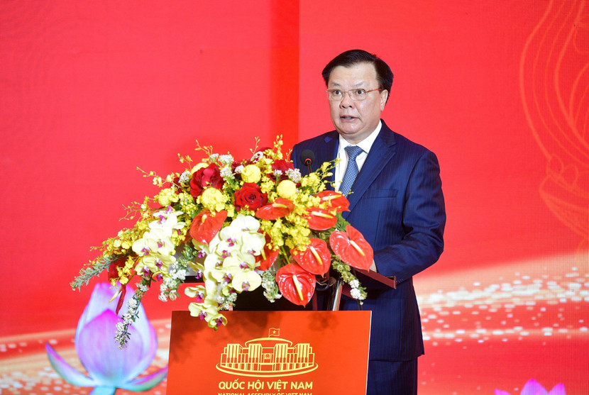 Bí thư Thành ủy Hà Nội Đinh Tiến Dũng phát biểu tại hội nghị Bí thư Thành ủy Hà Nội Đinh Tiến Dũng phát biểu tại hội nghị