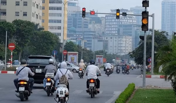 Áp dụng mô hình "làn sóng xanh" trong việc quản lý, thiết lập chương trình tín hiệu đèn giao thông đối với tuyến đường đủ điều kiện