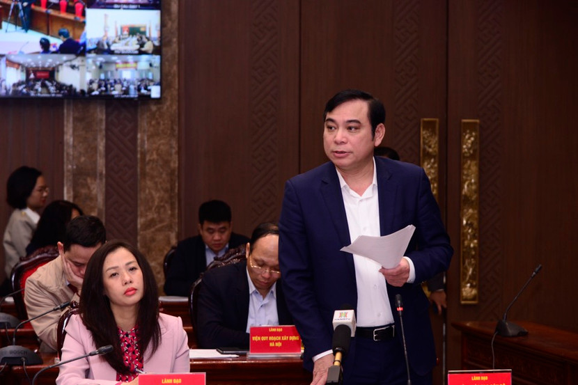 Phó Giám đốc Sở GTVT Hà Nội Đào Duy Phong báo cáo tại hội nghị Phó Giám đốc Sở GTVT Hà Nội Đào Duy Phong báo cáo tại hội nghị