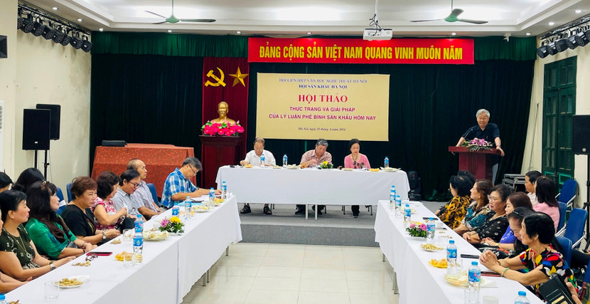 Quang cảnh hội thảo