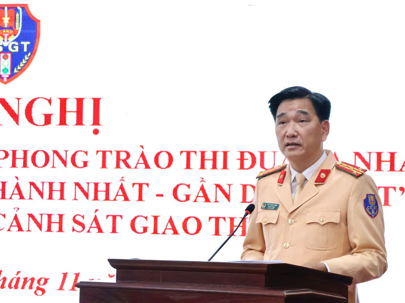Đại tá Trần Đình Nghĩa - Trưởng Phòng Cảnh sát giao thông phát động phong trào Đại tá Trần Đình Nghĩa - Trưởng Phòng Cảnh sát giao thông phát động phong trào