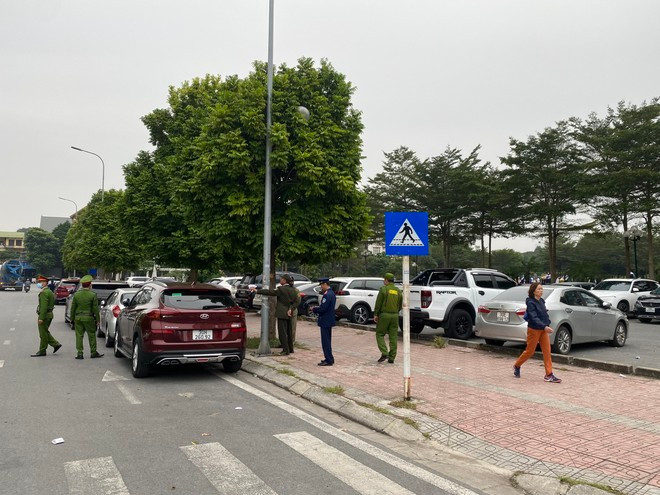 Việc cấp phép trông xe để thực hiện công tác quản lý Nhà nước tại khu vực này là cần thiết