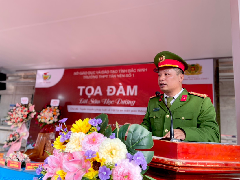 Là đơn vị trực tiếp triển khai, Trung tá Nguyễn Mạnh Hùng, Trung tâm Dạy nghề &amp; Đào tạo lái xe, Trường CĐ CSND I, khẳng định ý nghĩa cốt lõi của chương trình