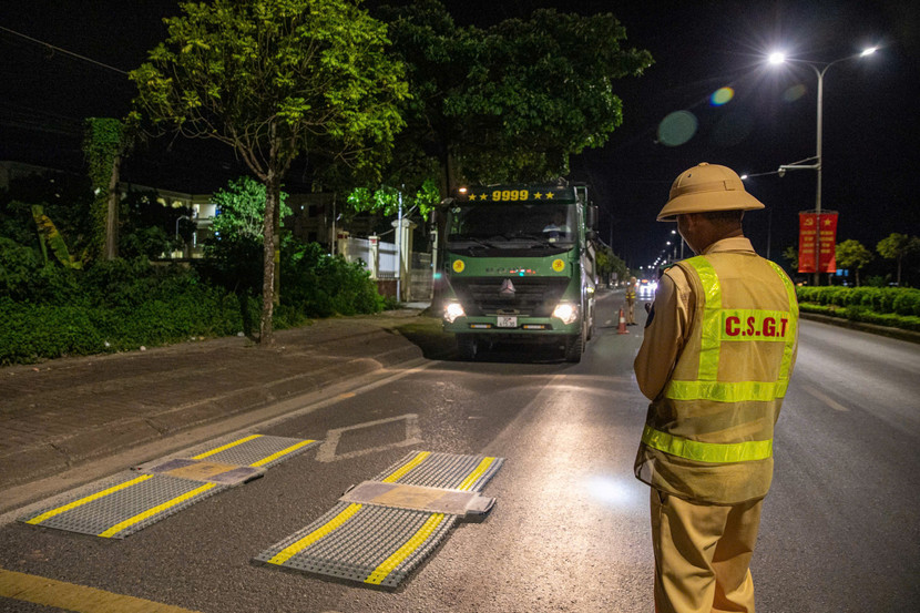 Xử lý xe tải vi phạm cũng là một trong sáu nhóm nhiệm vụ trọng tâm được Cục Cảnh sát giao thông triển khai trên cả nước