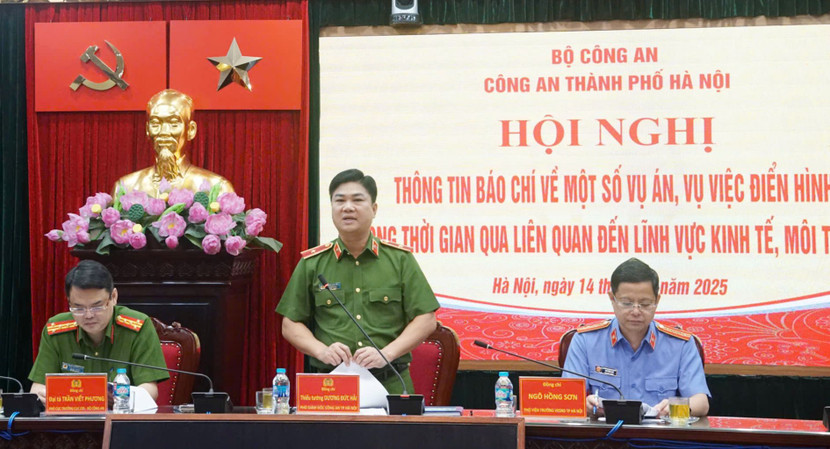 Thiếu tướng Dương Đức Hải - Phó Giám đốc CATP Hà Nội chia sẻ thông tin về những vụ án, vụ việc điển hình về kinh tế và môi trường