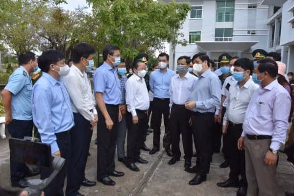 Bộ trưởng Nguyễn Thanh Long kiểm tra công tác phòng, chống COVID-19 tại Kiên Giang