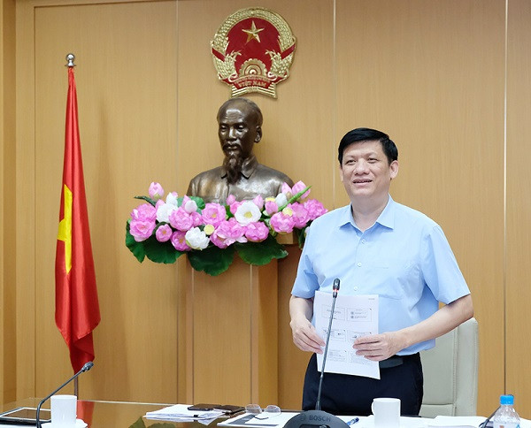 Bộ trưởng Bộ Y tế phát biểu tại một buổi làm việc về xây dựng kế hoạch đáp ứng y tế phục vụ Đại hội XIII của Đảng