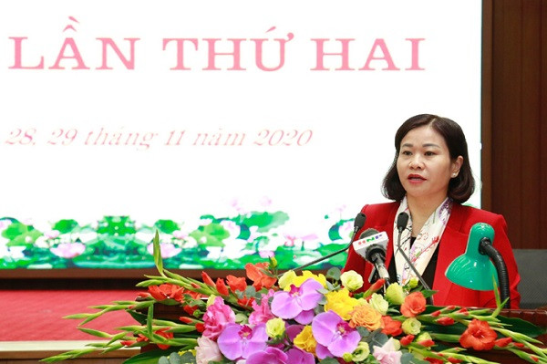 Phó Bí thư Thường trực Thành ủy Hà Nội Nguyễn Thị Tuyến phát biểu tại hội nghị Phó Bí thư Thường trực Thành ủy Hà Nội Nguyễn Thị Tuyến phát biểu tại hội nghị