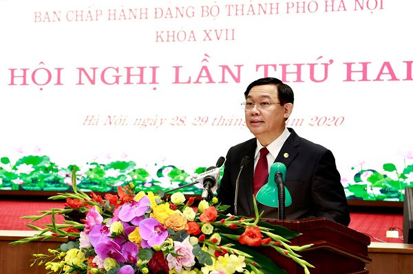 Bí thư Thành ủy Vương Đình Huệ phát biểu tại hội nghị Bí thư Thành ủy Vương Đình Huệ phát biểu tại hội nghị