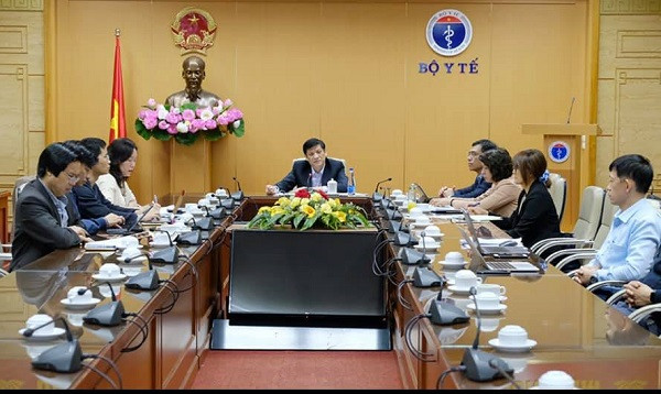 Bộ trưởng Y tế chủ trì cuộc họp khẩn liên quan đến ca mắc Covid-19 tại TP HCM Bộ trưởng Y tế chủ trì cuộc họp khẩn liên quan đến ca mắc Covid-19 tại TP HCM