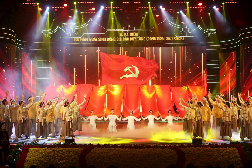 Tiết mục nghệ thuật tại lễ kỷ niệm